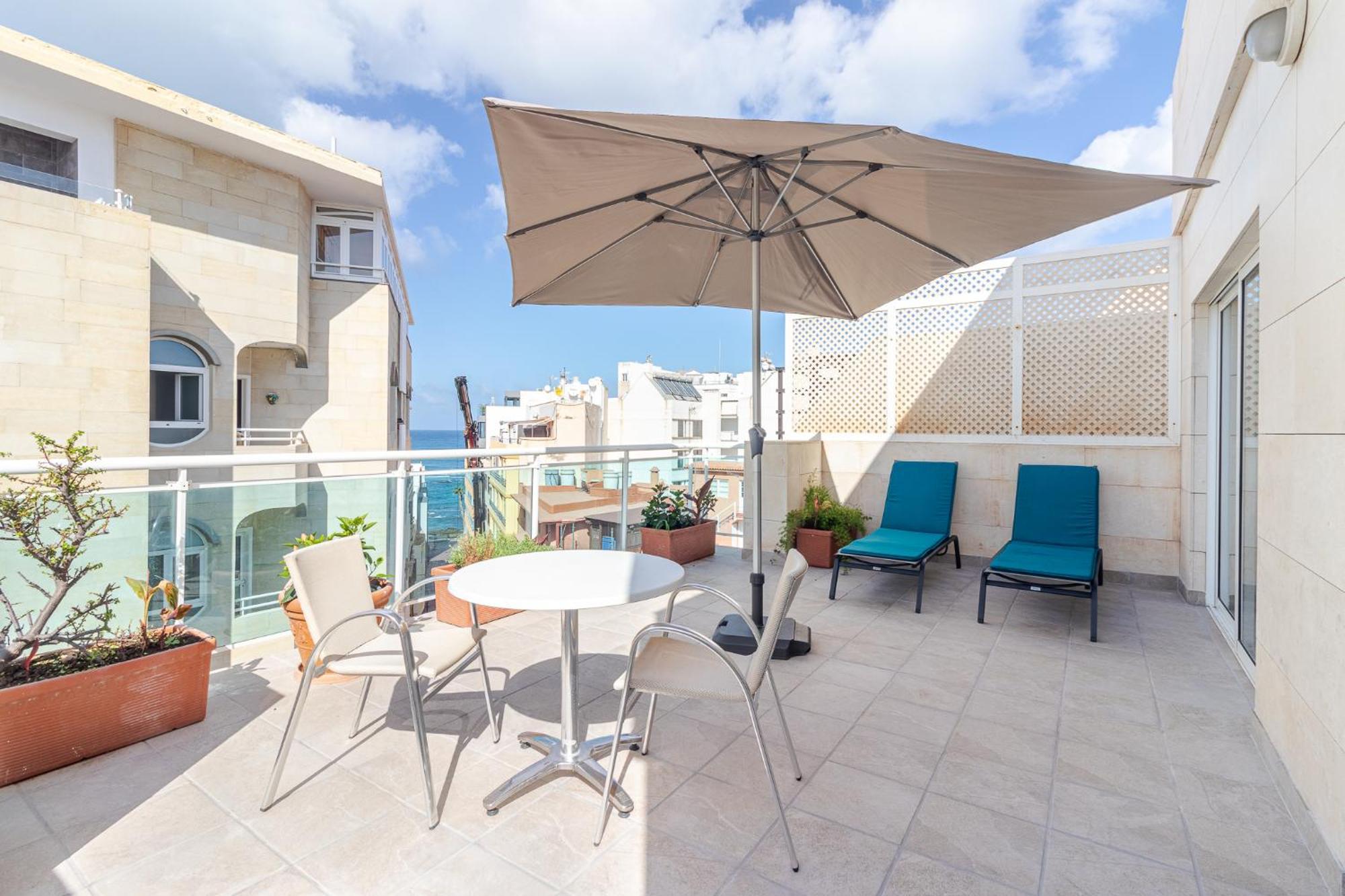 Espectacular Atico Con Terraza A 50 Mt Playa Canteras Las Palmas de Gran Canaria Exterior photo