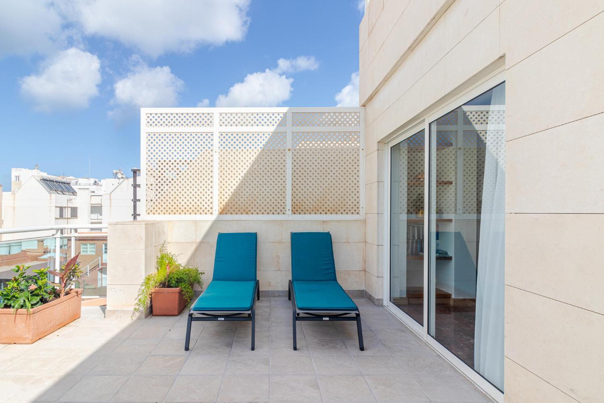 Espectacular Atico Con Terraza A 50 Mt Playa Canteras Las Palmas de Gran Canaria Exterior photo